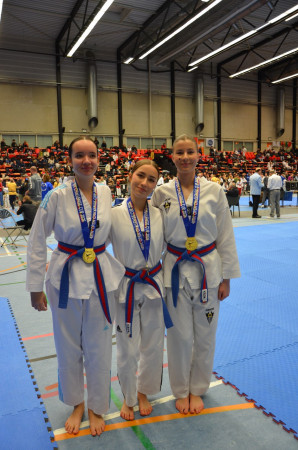 1.Platz Teamlauf  Milena, Leonora, Karina